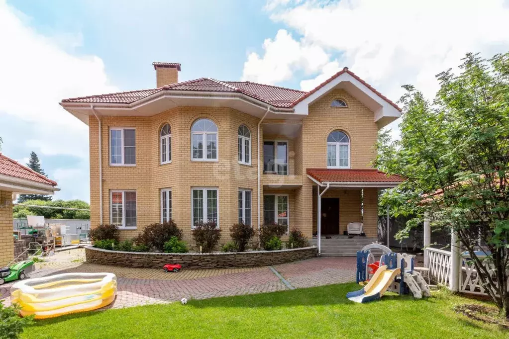 Дом в Свердловская область, Березовский Шиловский мкр, ул. Ленина, 32 ... - Фото 1