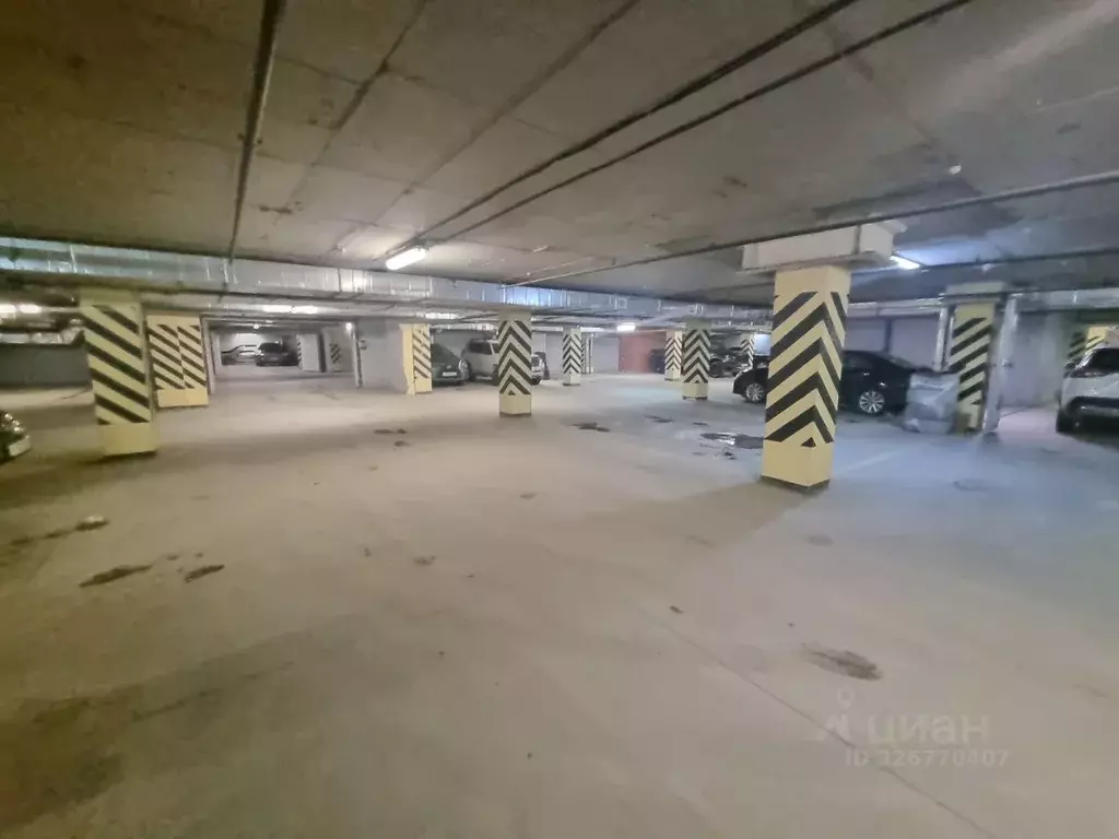 Гараж в Свердловская область, Екатеринбург ул. Шейнкмана, 111 (20 м) - Фото 2