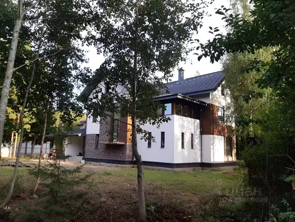 Дом в Ленинградская область, Всеволожск просп. Достоевского, 64 (303 ... - Фото 2