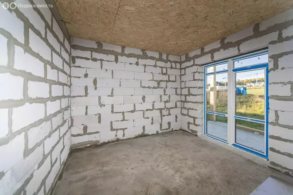 Дом в село Мамоны, улица Александра Вампилова, 10 (244.7 м) - Фото 1