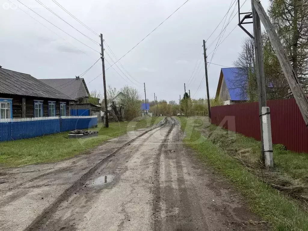 Дом в Тюменская область, Исетский муниципальный округ, посёлок ... - Фото 1