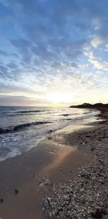 Дом в Крым, Черноморский район, с. Окуневка ул. Набережная, 61 (158 м) - Фото 1