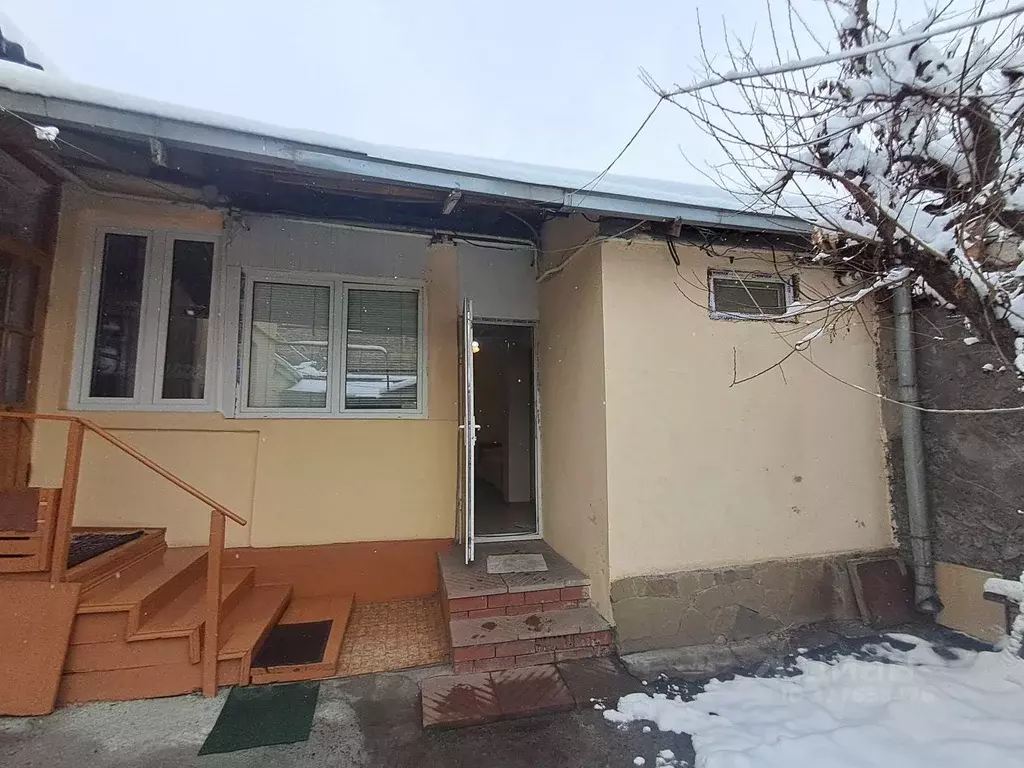 1-к кв. Северная Осетия, Владикавказ ул. Барбашова, 2 (28.0 м) - Фото 2