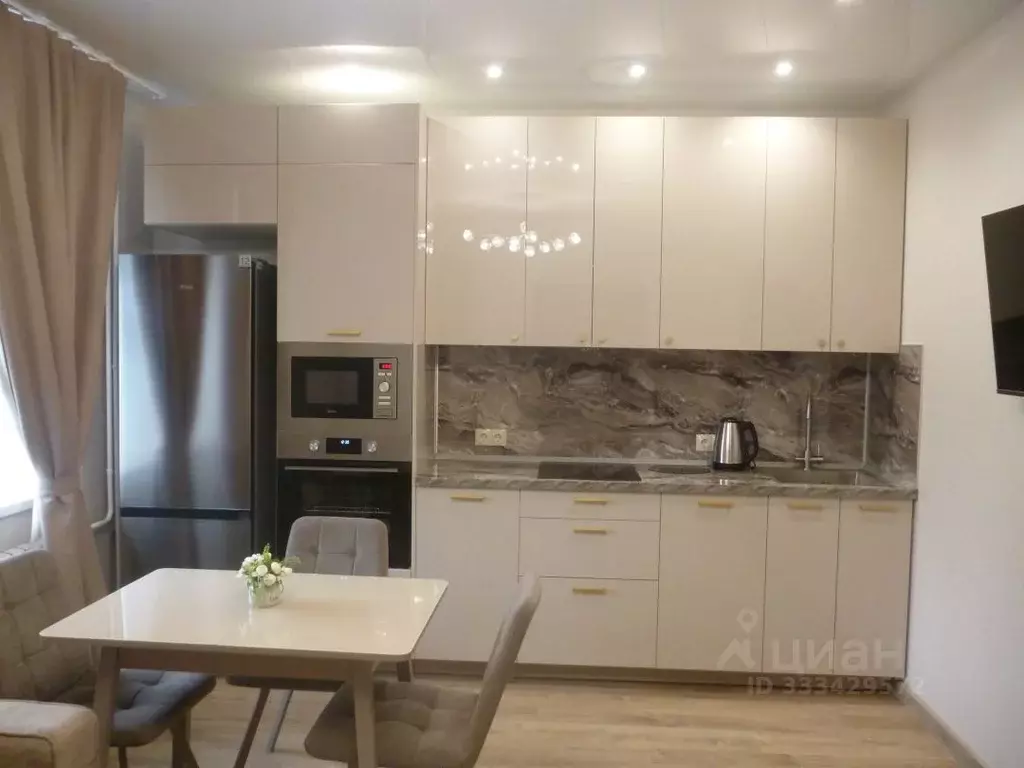 3-к кв. Алтайский край, Барнаул ул. Чехова, 20 (60.0 м) - Фото 2