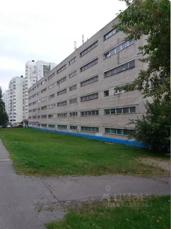 Гараж в Москва ул. Введенского, 23А (18 м) - Фото 1