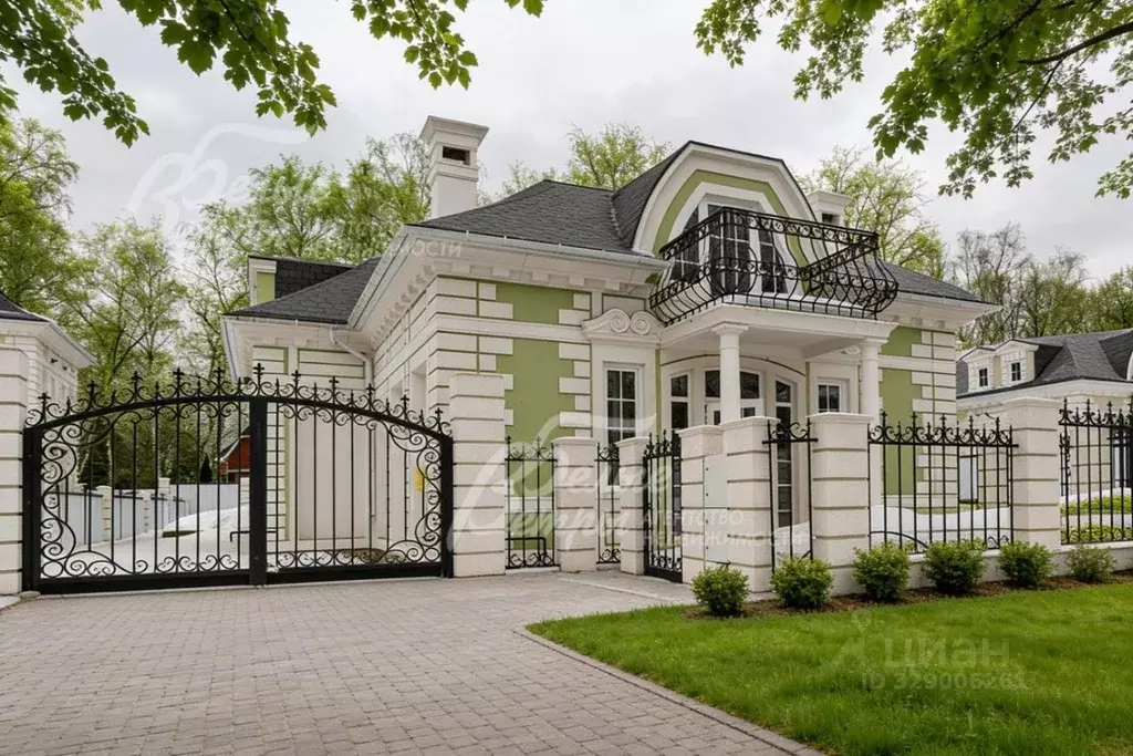 Дом в Москва д. Пушкино, Монплезир-Пушкино кп,  (312 м) - Фото 1