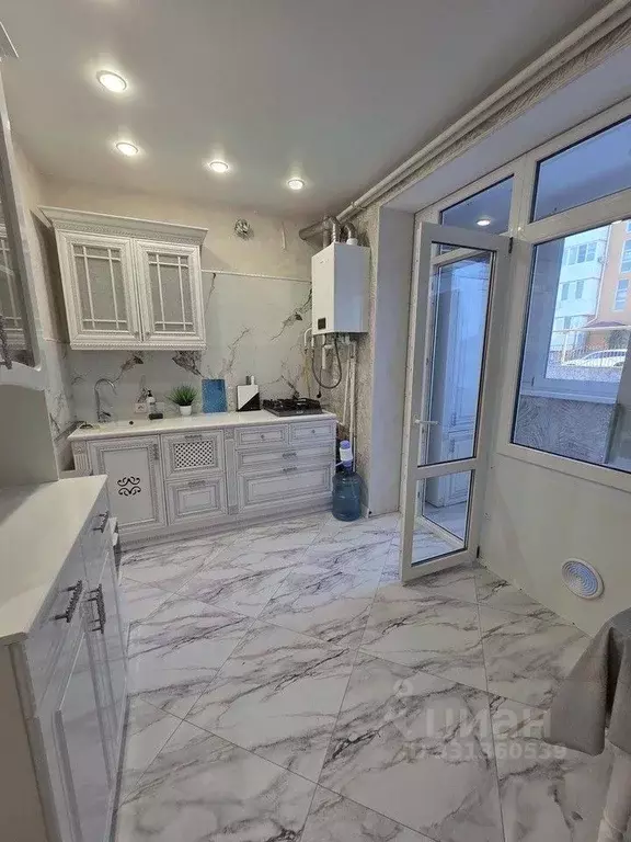 1-к кв. Крым, Феодосия ул. Габрусева, 13Б (40.0 м) - Фото 1