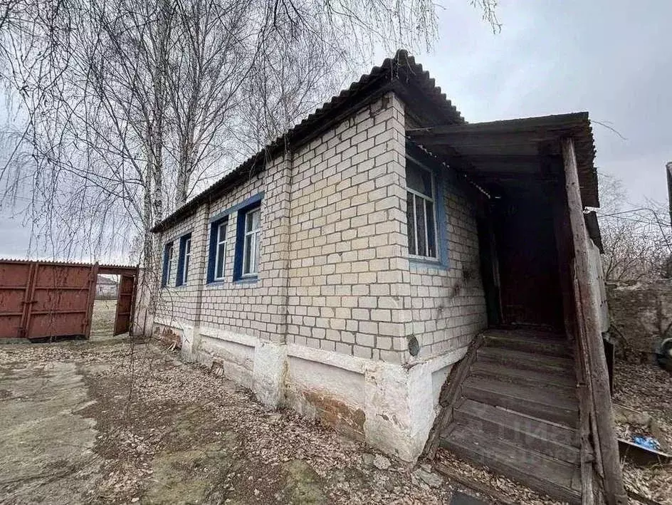 Дом в Белгородская область, Старооскольский городской округ, с. ... - Фото 1