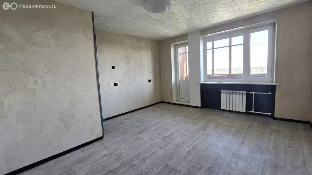 1-комнатная квартира: Санкт-Петербург, улица Коммуны, 32к2 (31.3 м) - Фото 1