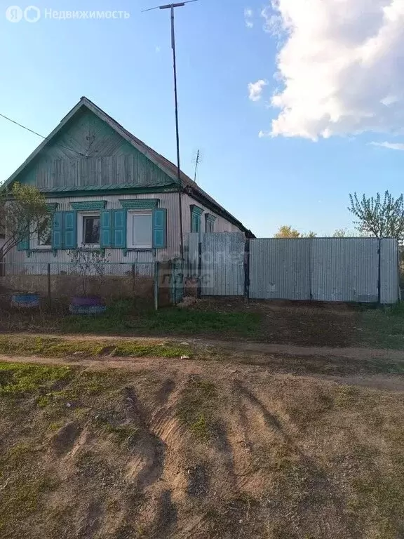 Дом в село Каменноозёрное, Луговая улица, 2 (69 м) - Фото 1