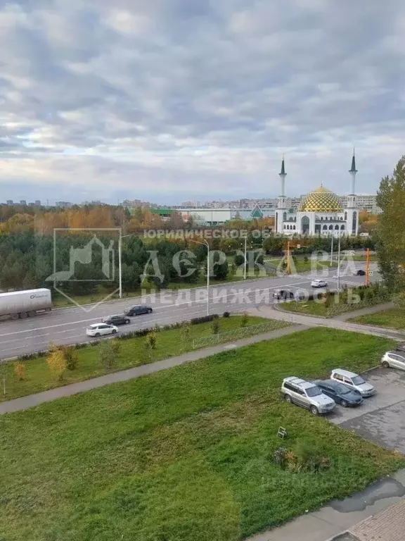 3-к кв. Кемеровская область, Кемерово просп. Ленина, 164 (84.4 м) - Фото 0