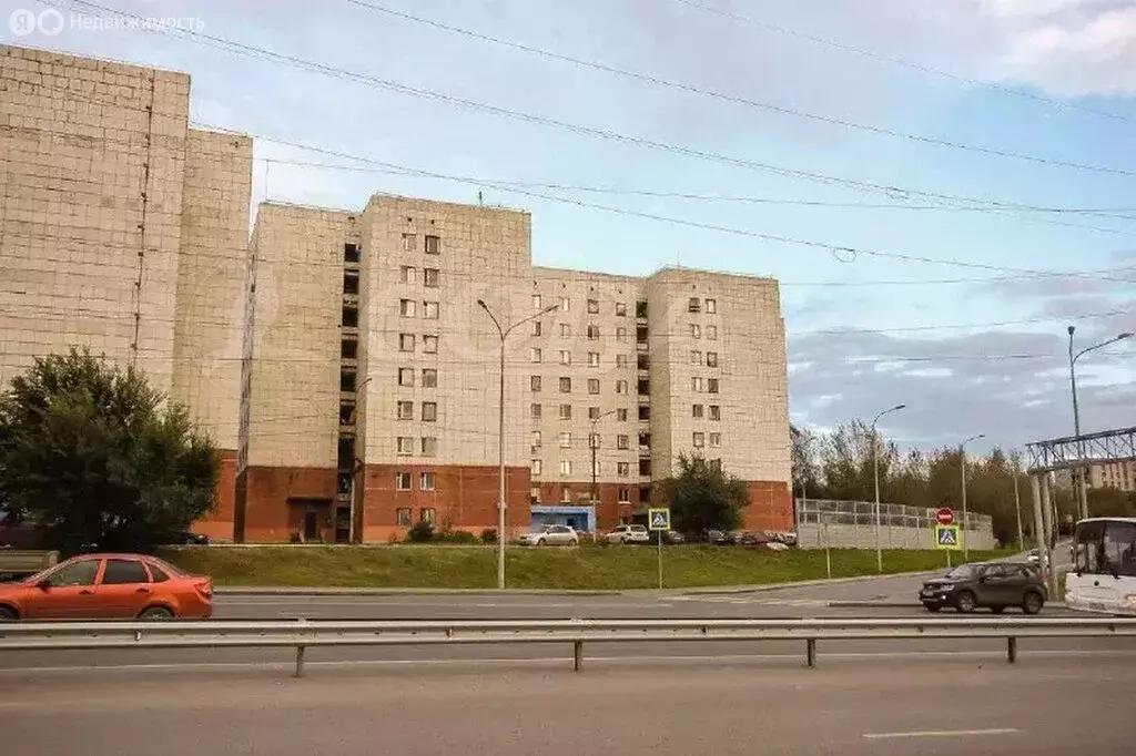 2-комнатная квартира: Тюмень, улица Республики, 229 (38 м) - Фото 0