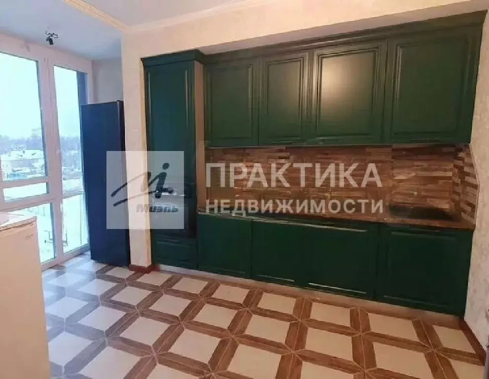 Продается 3-комнатная квартира - Фото 1