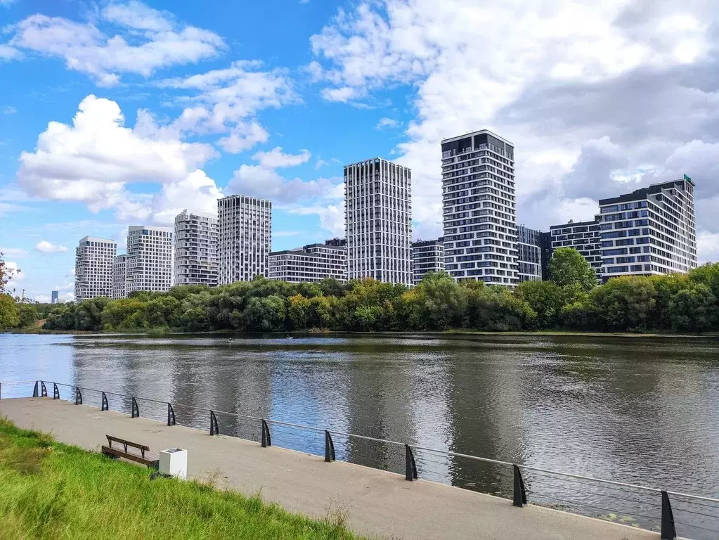 2-к кв. Москва ул. Нижние Мневники, 7 (69.9 м) - Фото 1