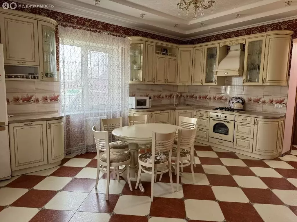 Дом в Кстово, улица Калинина, 46 (184.9 м) - Фото 0