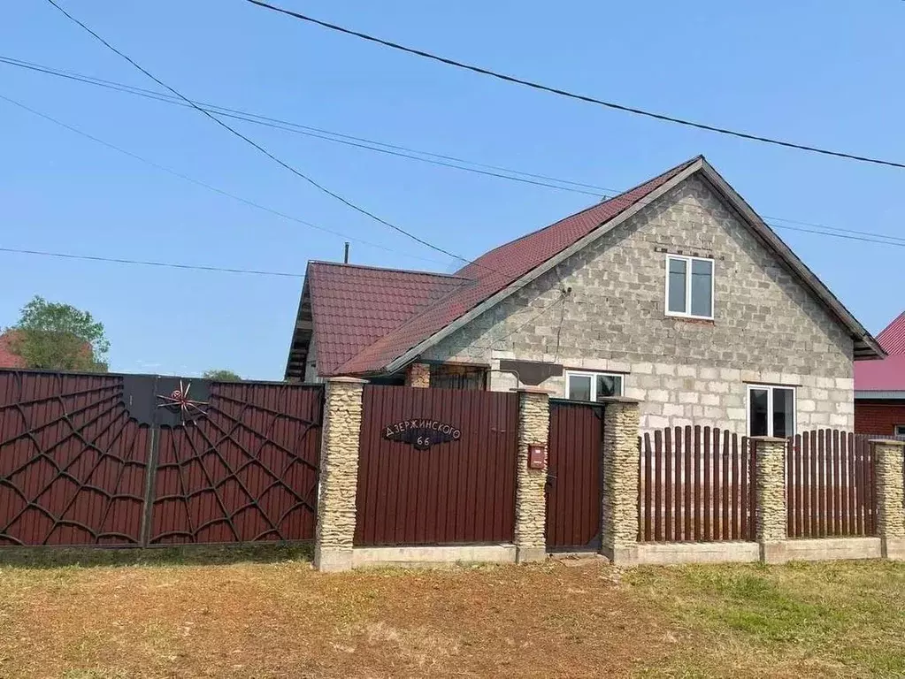 Дом в Оренбургская область, с. Сакмара ул. Дзержинского, 66 (101 м) - Фото 1