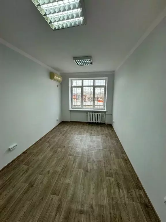 Офис в Крым, Симферополь ул. Гагарина, 14А (20 м) - Фото 1