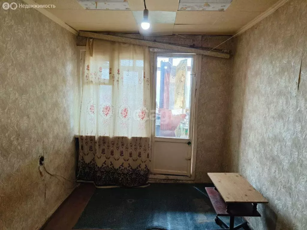 Квартира-студия: Тюмень, улица Бабарынка, 16А (12.8 м) - Фото 1