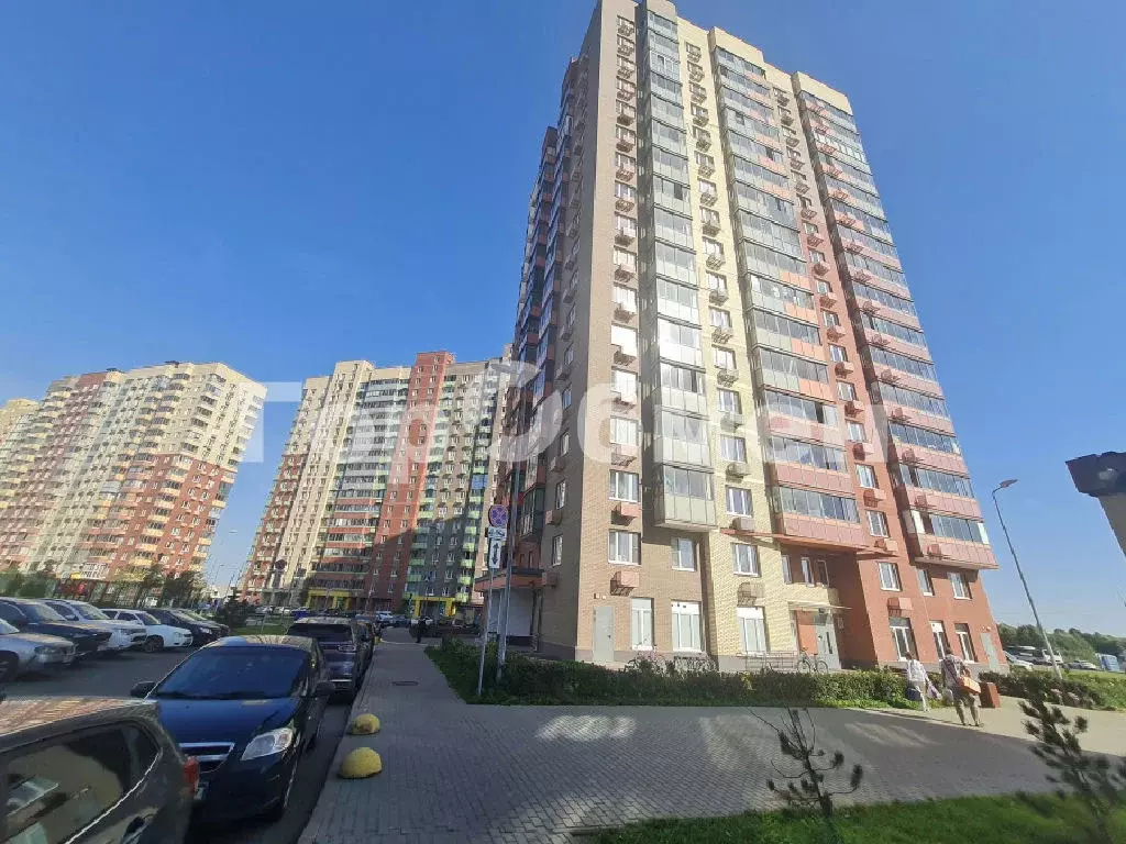 Продается 2-комнатная квартира - Фото 2