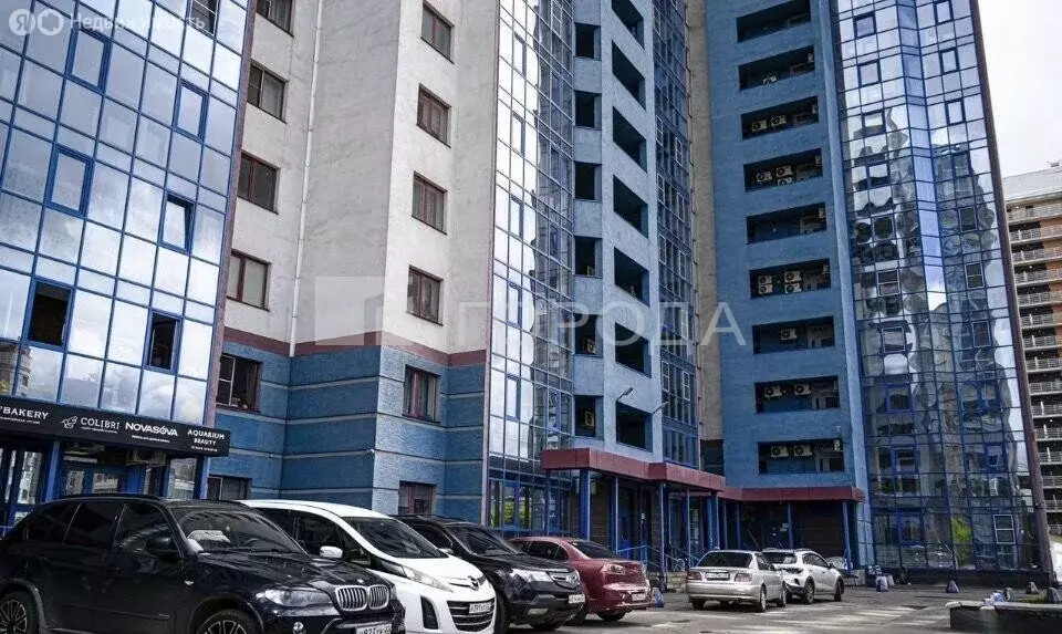 3-комнатная квартира: Барнаул, Пролетарская улица, 148 (68.8 м) - Фото 2