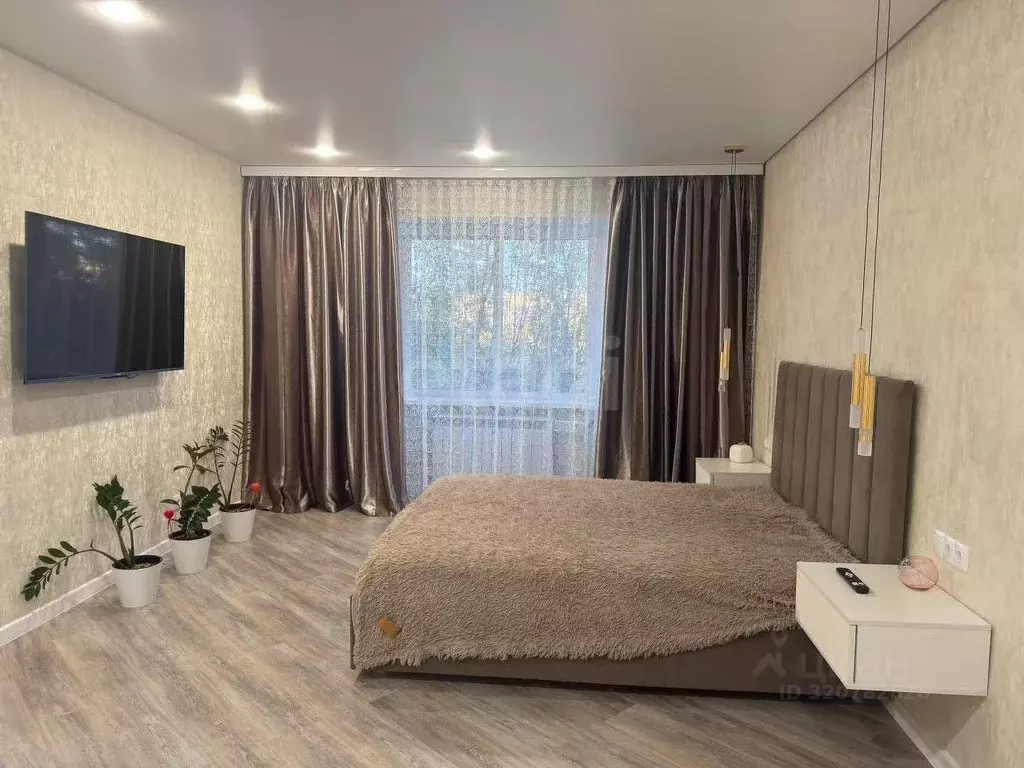 1-к кв. Ямало-Ненецкий АО, Новый Уренгой Железнодорожная ул., 46 (39.0 ... - Фото 1