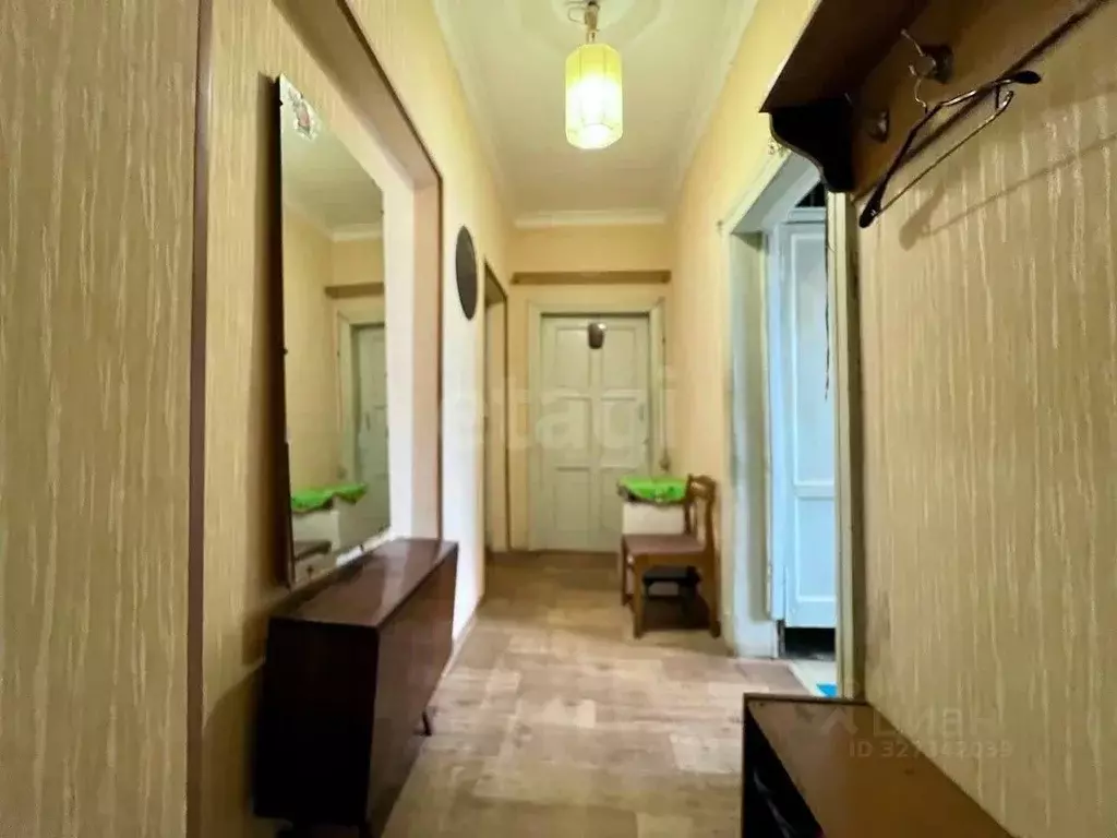 3-к кв. Брянская область, Брянск Белые Берега пгт, ул. Карла Маркса, 9 ... - Фото 2