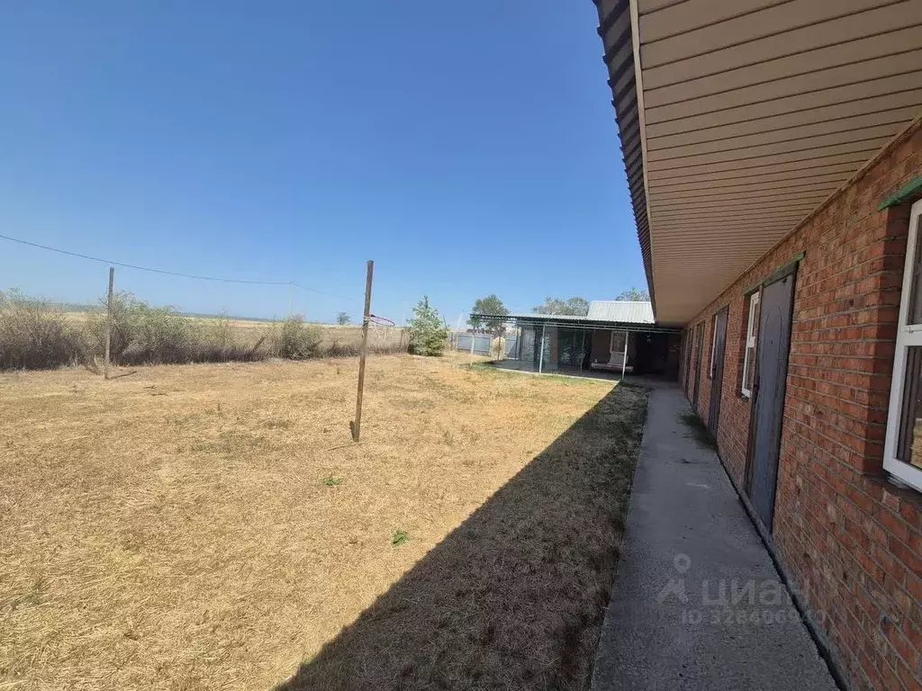 Дом в Краснодарский край, Щербиновский район, с. Глафировка ... - Фото 2