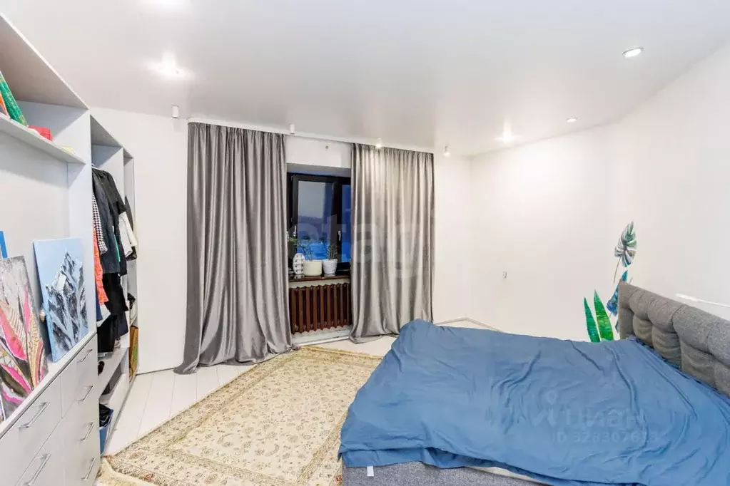 2-к кв. Тюменская область, Тюмень ул. Мельникайте, 136к1 (71.0 м) - Фото 1