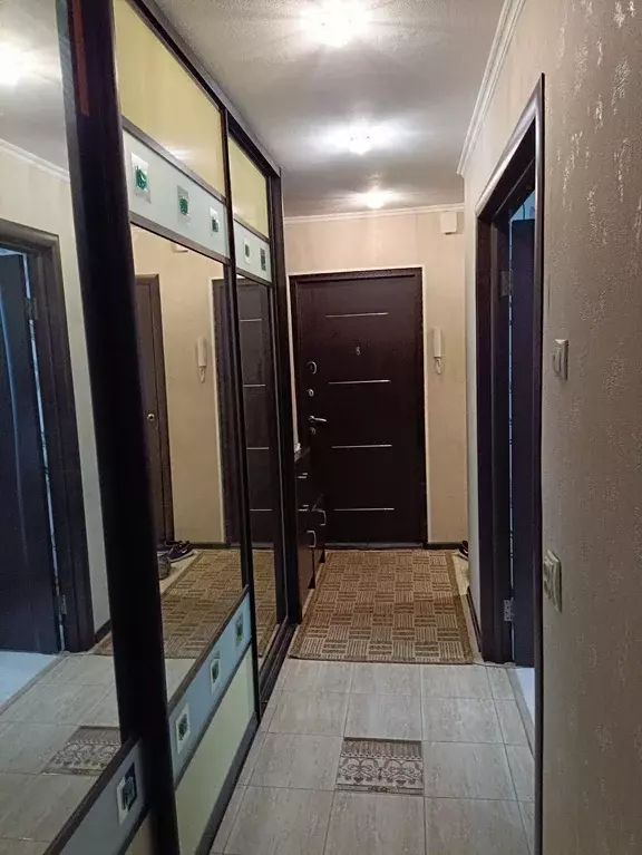 Продаётся 3-к квартира, 65 м - Фото 1