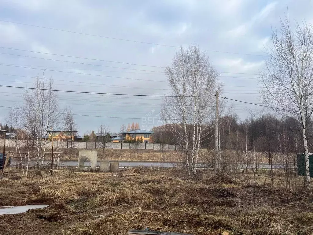 Участок в Москва д. Варварино, ул. Тихая (7.0 сот.) - Фото 0