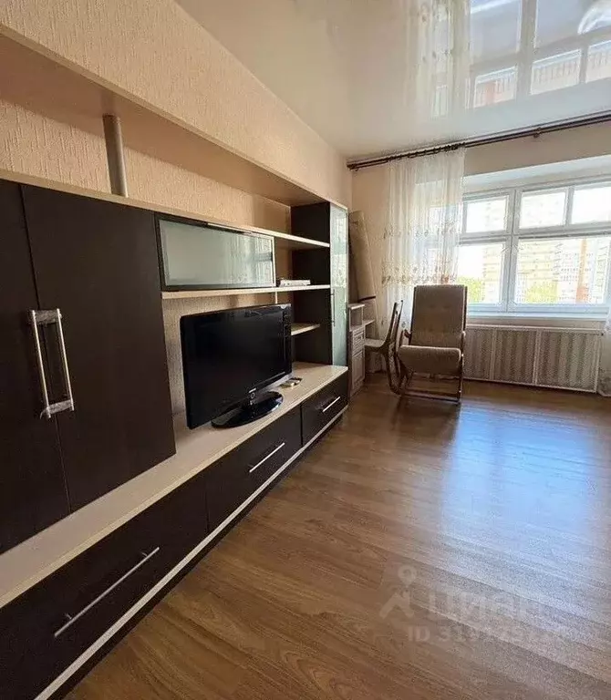2-к кв. Кировская область, Киров ул. Казанская, 90 (51.1 м) - Фото 0