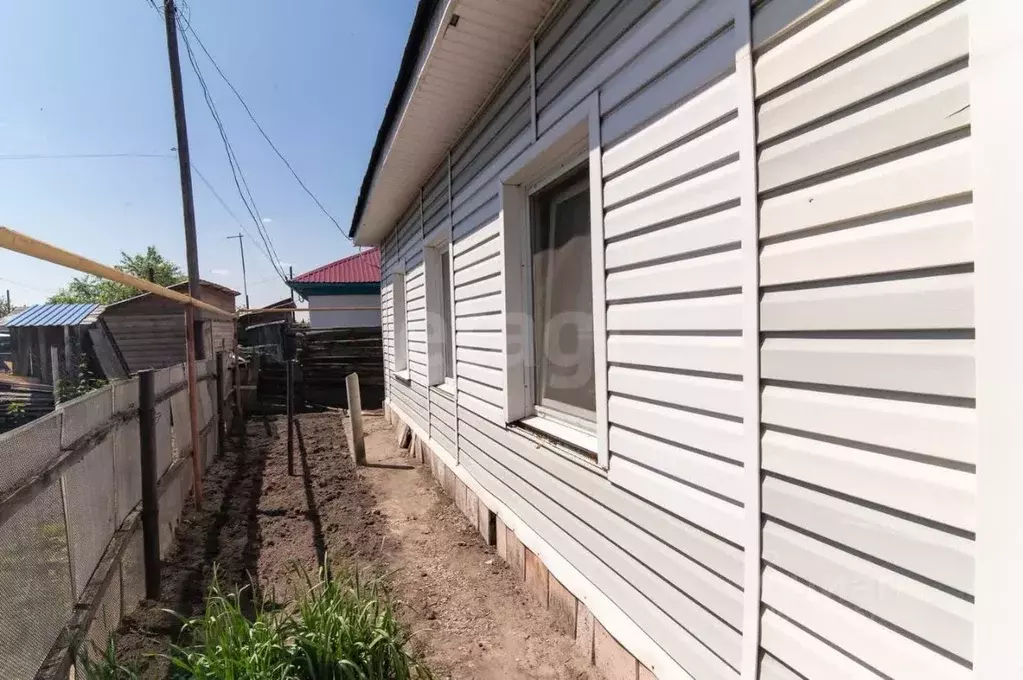 Дом в Алтайский край, Барнаул ул. Кутузова, 89 (45 м) - Фото 1