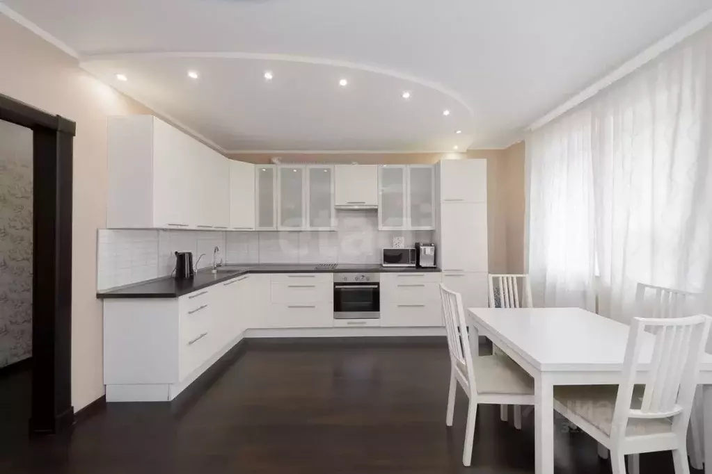 1-к кв. Тюменская область, Тюмень ул. Николая Зелинского, 3к1 (49.0 м) - Фото 1