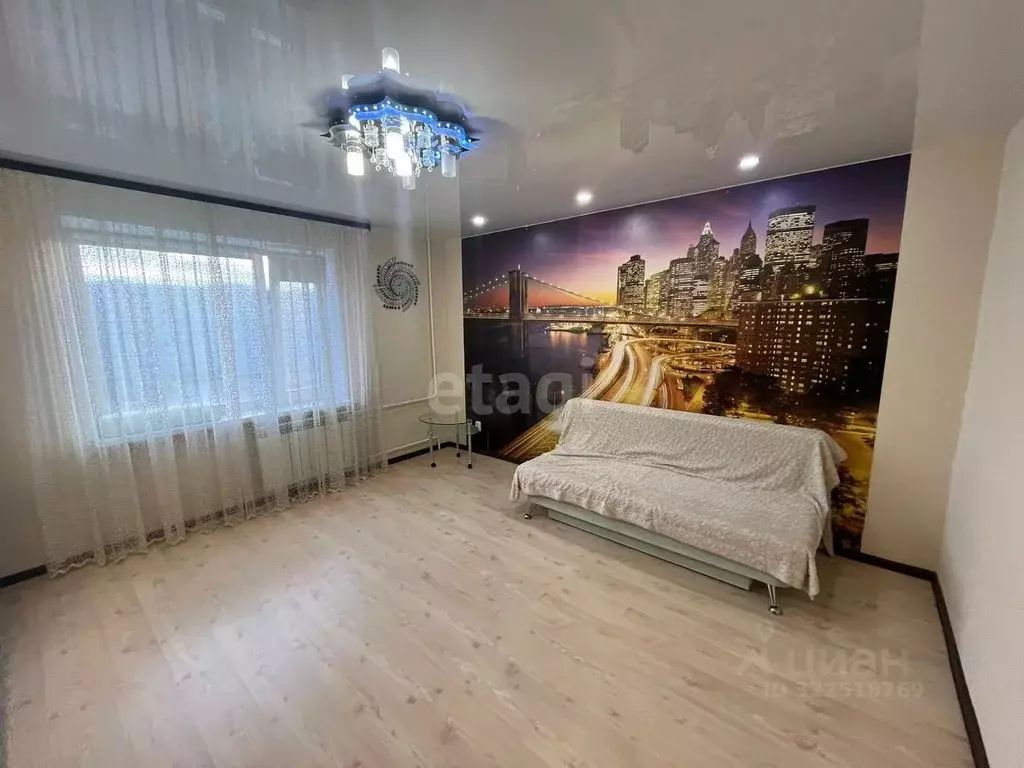 1-к кв. Ямало-Ненецкий АО, Новый Уренгой Мирный мкр, 7/1 (36.8 м) - Фото 0
