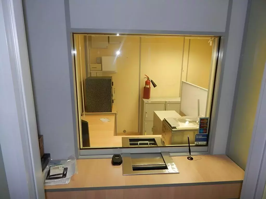 Помещение свободного назначения в Свердловская область, Екатеринбург ... - Фото 1