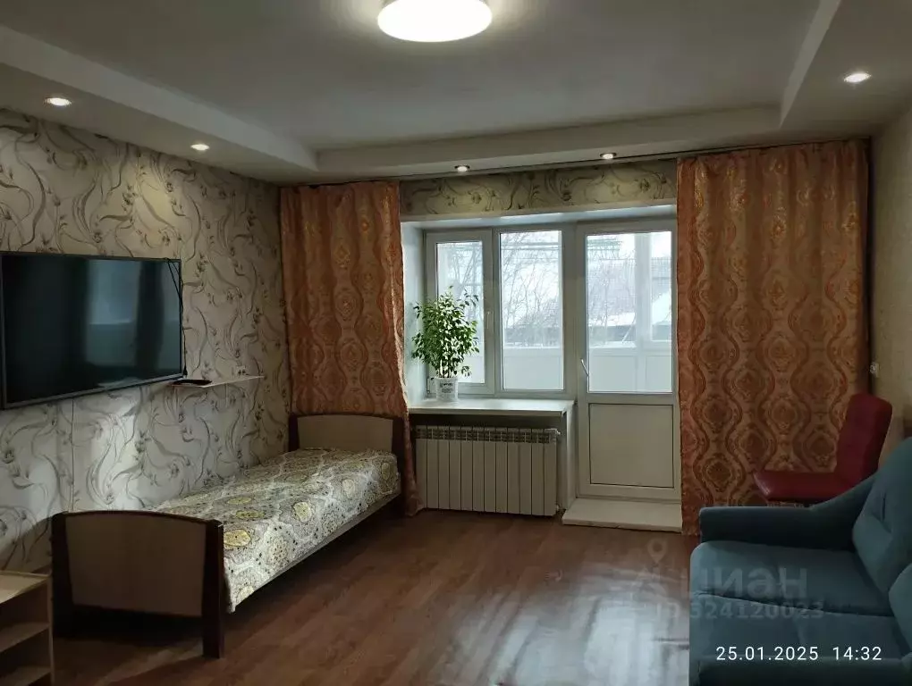 2-к кв. Красноярский край, Шушенское пгт, 2-й мкр 10 (44.0 м) - Фото 1