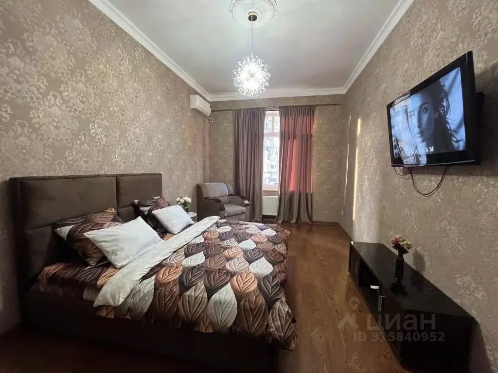 1-к кв. Дагестан, Махачкала ул. Времена Года, 15 (103.0 м) - Фото 0