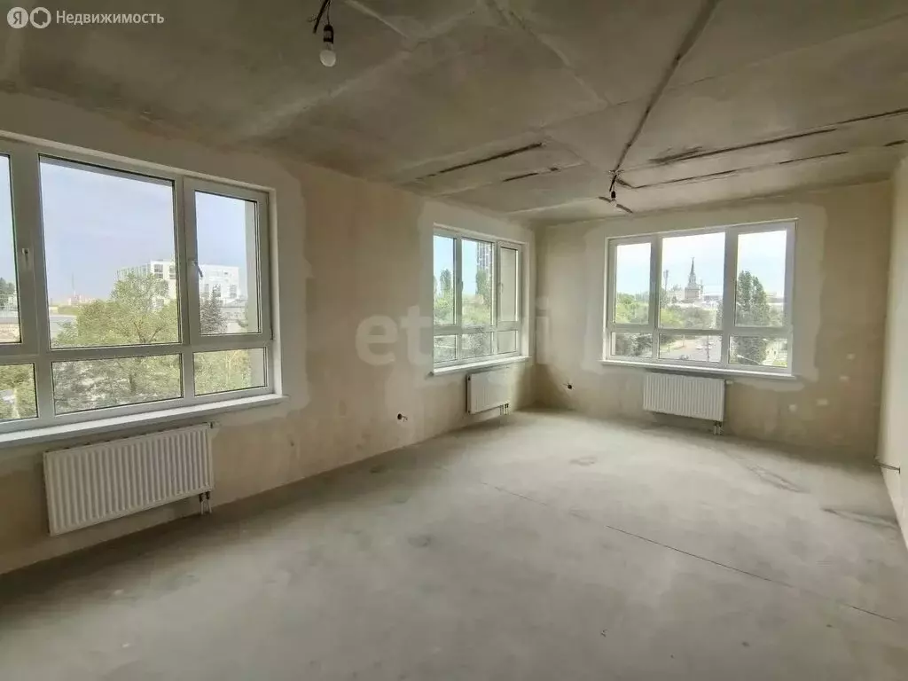 3-комнатная квартира: Воронеж, улица Ворошилова, 1 (66 м) - Фото 0