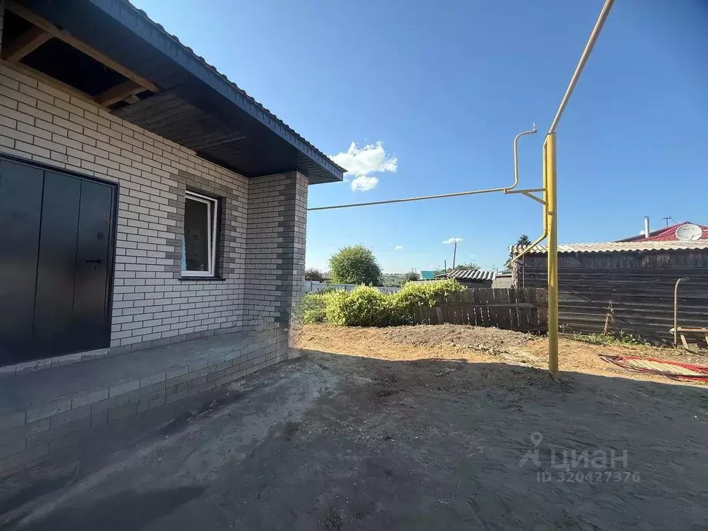 Дом в Алтайский край, Барнаул городской округ, с. Гоньба ул. Юбилейная ... - Фото 1