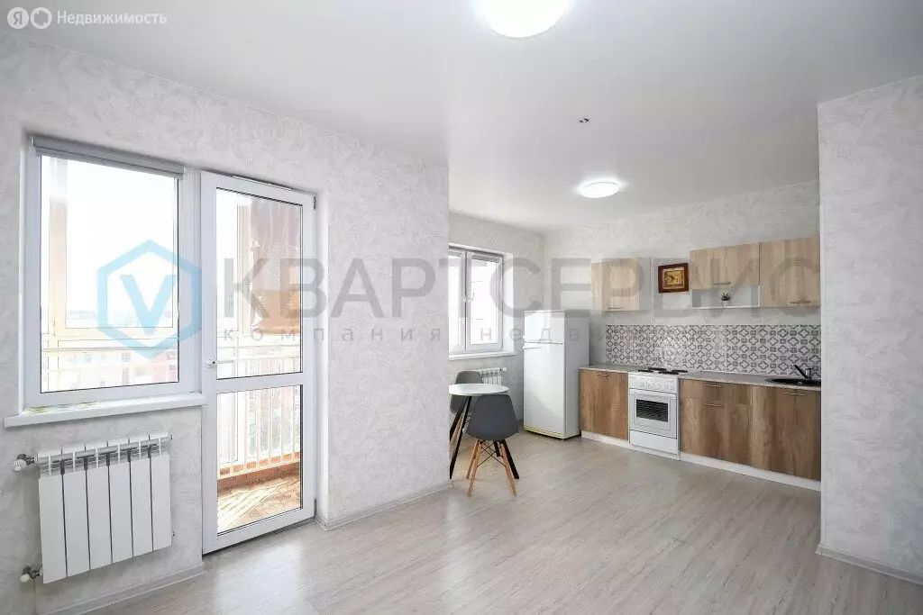 Квартира-студия: Омск, улица Дианова, 34 (29 м) - Фото 0