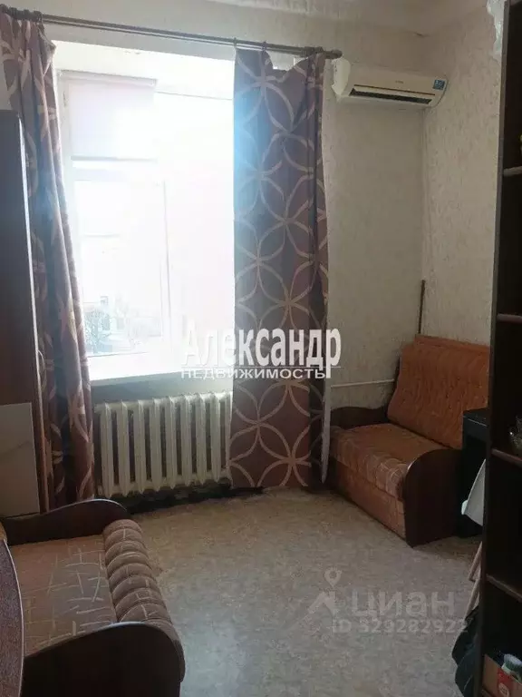 Комната Санкт-Петербург Среднеохтинский просп., 23 (19.8 м) - Фото 1