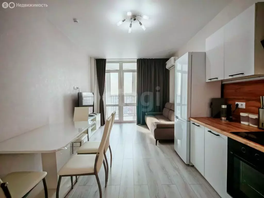 2-комнатная квартира: Краснодар, микрорайон Любимово, 8 (57.7 м) - Фото 2