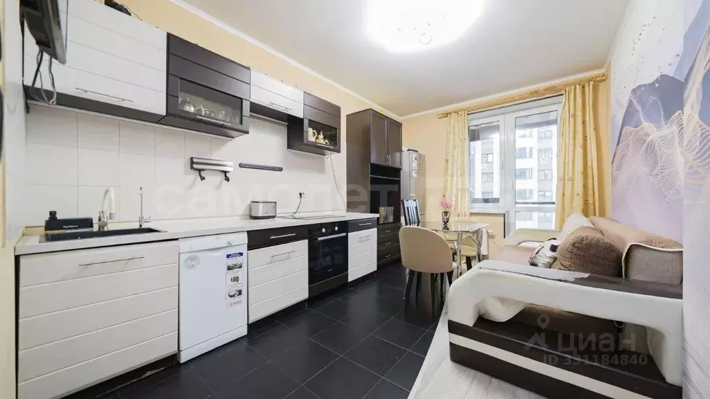 2-к кв. Московская область, Наро-Фоминск ул. Войкова, 5 (63.0 м) - Фото 1