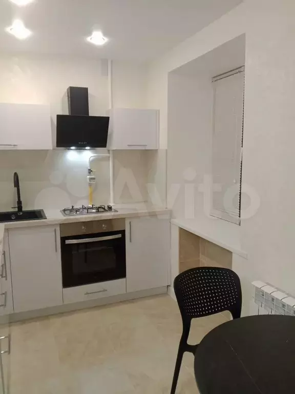 2-к. квартира, 42 м, 2/9 эт. - Фото 1
