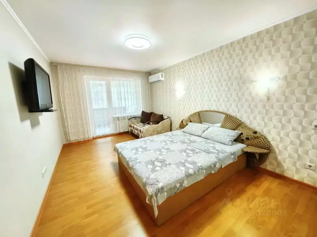 1-к кв. Крым, Алушта ул. Ленина, 46 (30.0 м) - Фото 0