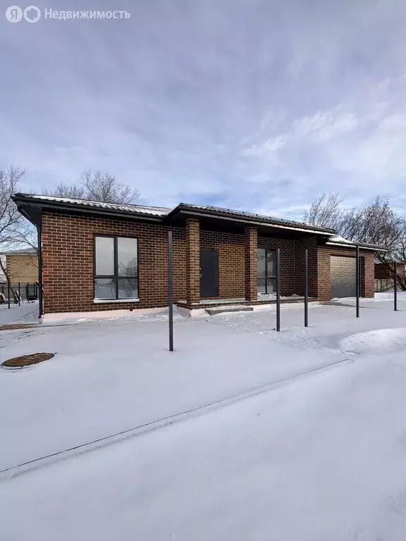 Дом в село Столбище, Заозёрная улица (163 м) - Фото 1