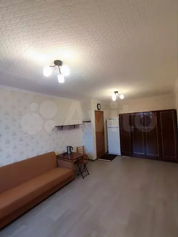 Комната 18 м в 8-к., 6/9 эт. - Фото 1