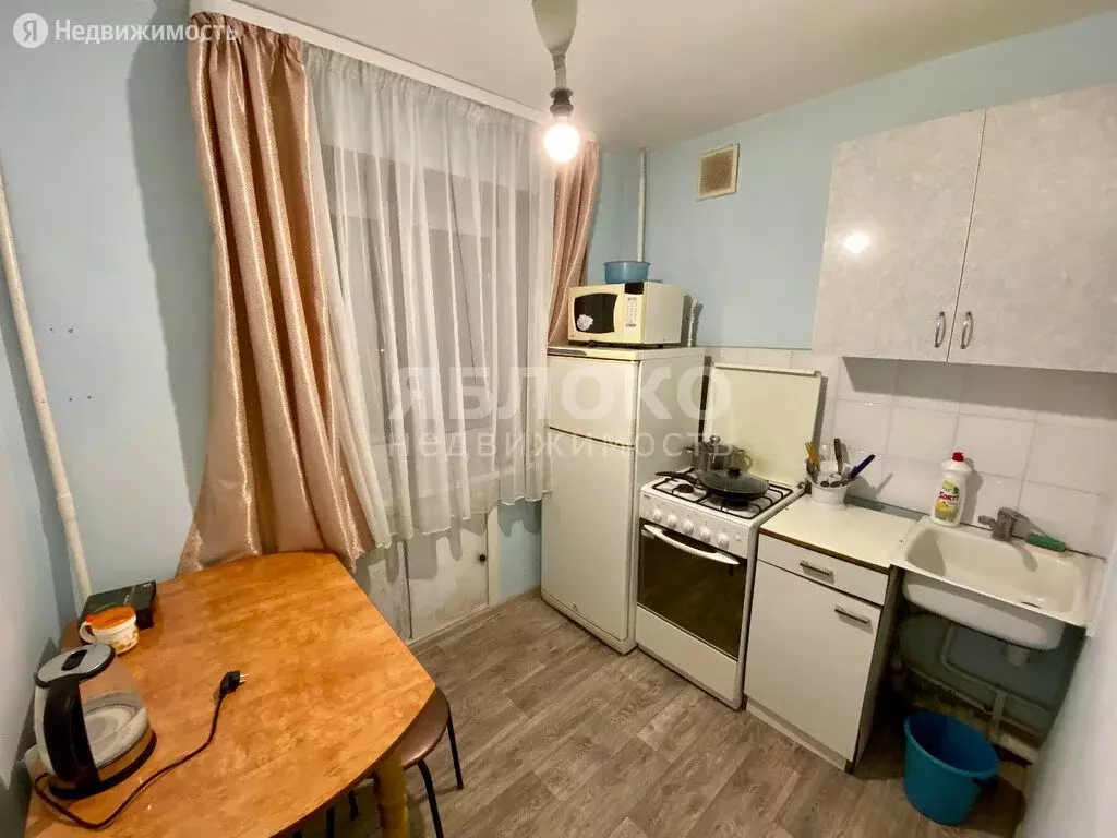 1-комнатная квартира: Березники, улица Свердлова, 98 (32 м) - Фото 1