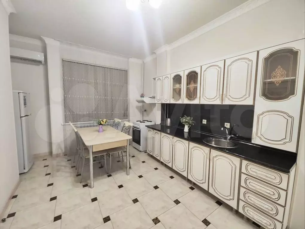 2-к. квартира, 75 м, 7/15 эт. - Фото 0