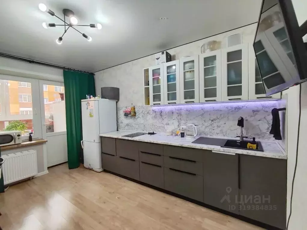 2-к кв. Коми, Сыктывкар ул. Панева, 1 (63.7 м) - Фото 0